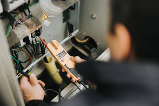 Best Circuit Breaker Repair  in West Buechel, KY